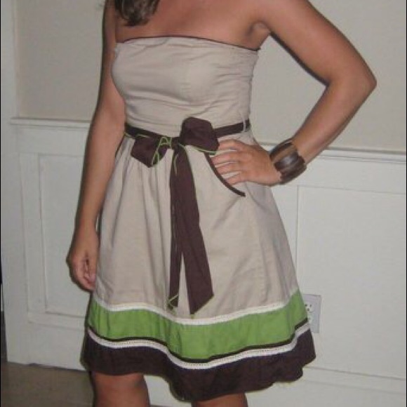 Teeze Me Khaki Strapless Dress w/pockets - Size 3 - Picture 1 of 5
